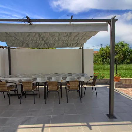 Villa Charming Seve With Private Pool In Pula