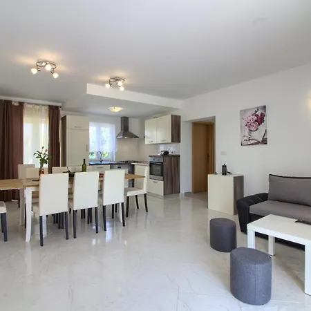 Villa Charming Seve With Private Pool In