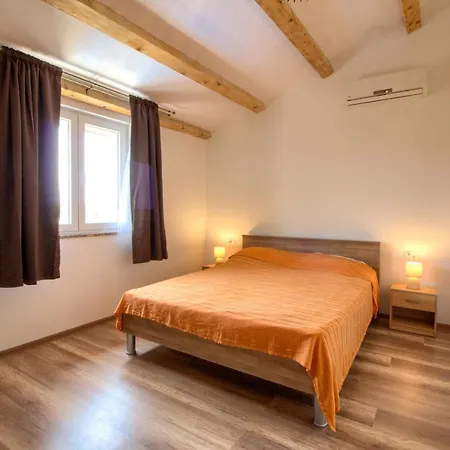 빌라 Charming Seve With Private Pool In *