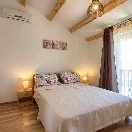 Villa Charming Seve With Private Pool In *